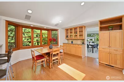 17236 NE 6th Place, Bellevue, WA 98008 - Photo 10