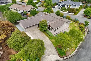 17236 NE 6th Pl, Bellevue, WA 98008 - Photo 36
