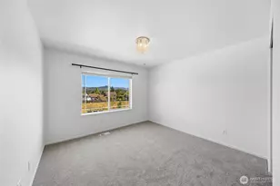 650 McKinley St, Enumclaw, WA 98022 - Photo 28