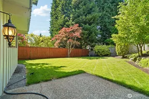 13800 SE 21st St, Bellevue, WA 98005 - Photo 30