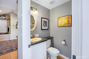 108 E 35th St, Vancouver, WA 98663 - Photo 4
