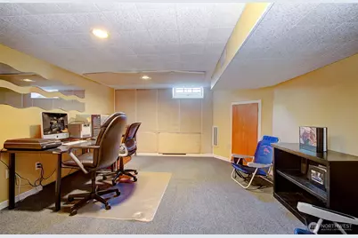 108 E 35th Street, Vancouver, WA 98663 - Photo 32