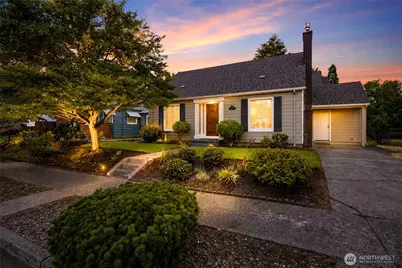 108 E 35th Street, Vancouver, WA 98663 - Photo 1