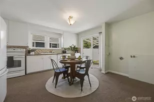 212 L St SE, Auburn, WA 98002 - Photo 8