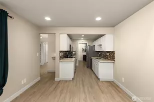 14226 NE 2nd Pl, Bellevue, WA 98007 - Photo 20