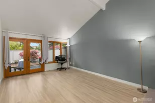 14226 NE 2nd Pl, Bellevue, WA 98007 - Photo 24