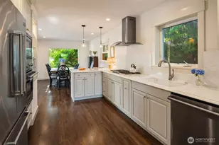 8538 19th Ave NW, Seattle, WA 98117 - Photo 18