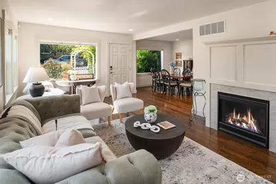 8538 19th Avenue NW, Seattle, WA 98117 - Photo 12