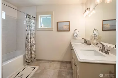 8538 19th Avenue NW, Seattle, WA 98117 - Photo 22