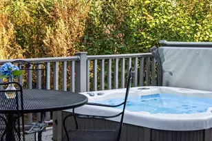 8538 19th Ave NW, Seattle, WA 98117 - Photo 28