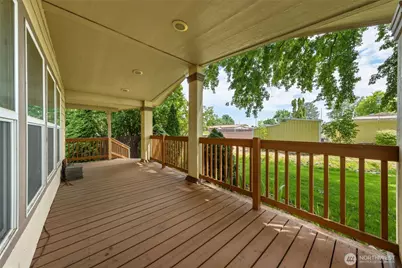832 SE Scenic View Drive, College Place, WA 99324 - Photo 20