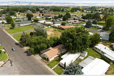 832 SE Scenic View Drive, College Place, WA 99324 - Photo 24