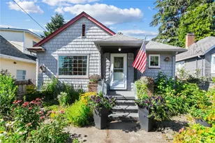 1918 Gregory Way, Bremerton, WA 98337 - Photo 2