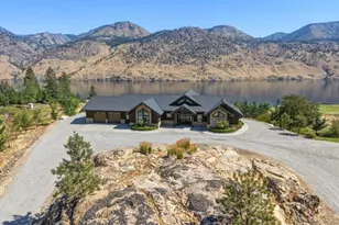 206 Mountain Lake Ln, Chelan, WA 98816 - Photo 2