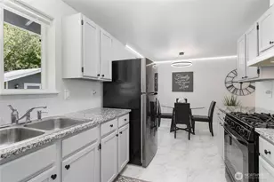 8370 Grouse Cres Dr, Birch Bay, WA 98230 - Photo 12