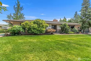 1677 Eastmont Ave, East Wenatchee, WA 98802 - Photo 32
