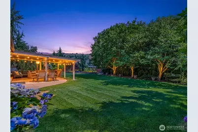 1677 Eastmont Avenue, East Wenatchee, WA 98802 - Photo 26