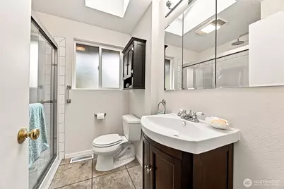 612 S 195th Street, Des Moines, WA 98148 - Photo 14