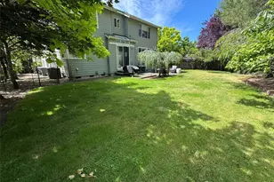 4606 230th Terrace SE, Sammamish, WA 98075 - Photo 16