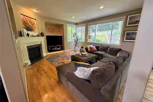4606 230th Terrace SE, Sammamish, WA 98075 - Photo 8