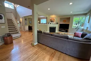 4606 230th Terrace SE, Sammamish, WA 98075 - Photo 10