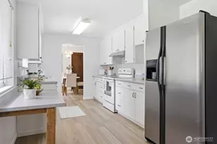 3209 128th St E, Tacoma, WA 98446 - Photo 12