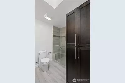 2125 Western Avenue #3, Seattle, WA 98121 - Photo 20