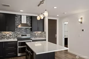 2125 Western Ave, Seattle, WA 98121 - Photo 4