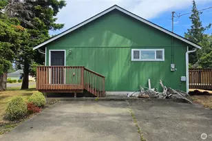 123 W Marion St, Aberdeen, WA 98520 - Photo 2