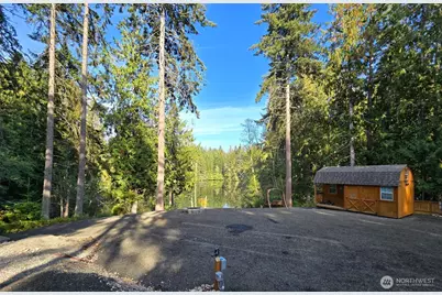 22208 Bluewater Court SE, Yelm, WA 98597 - Photo 4