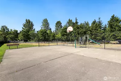11719 9th Avenue Ct E, Tacoma, WA 98445 - Photo 24