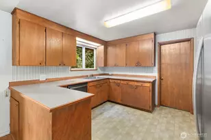 19524 14th Avenue Northeast, Shoreline, WA 98155 - Photo 12
