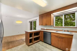 19524 14th Avenue Northeast, Shoreline, WA 98155 - Photo 14