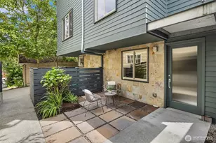 916 N 73rd St, Seattle, WA 98103 - Photo 1