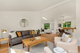 11727 Arrow Point Dr NE, Bainbridge Island, WA 98110 - Photo 6