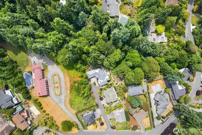 8036 Cyrus Place, Edmonds, WA 98026 - Photo 2
