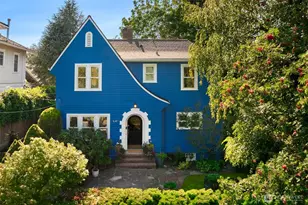 1607 34th St, Seattle, WA 98122 - Photo 1