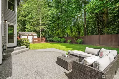 4020 262nd Place SE, Sammamish, WA 98029 - Photo 32
