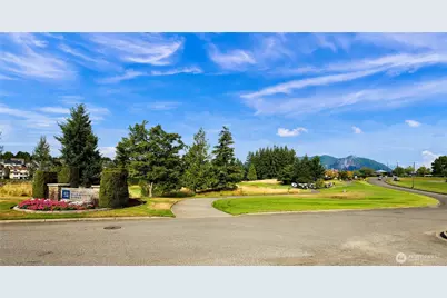 6227 Whitaker Lane SE, Snoqualmie, WA 98065 - Photo 34