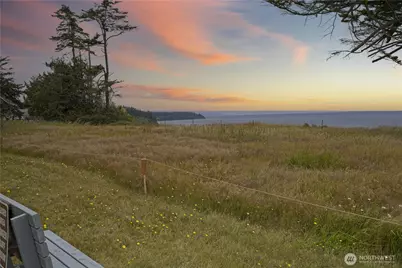 82 Cypress, Port Angeles, WA 98362 - Photo 40