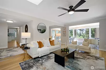 15442 SE 22nd Place, Bellevue, WA 98007 - Photo 4