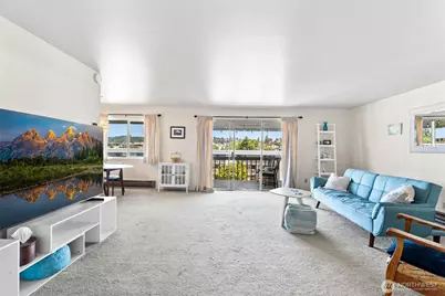 23007 Marine View Drive S #B305, Des Moines, WA 98198 - Photo 2