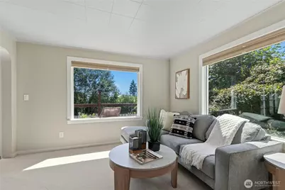1035 Temple Drive, Everett, WA 98201 - Photo 4