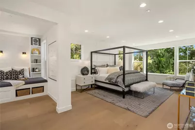 10223 NE 24th Street, Bellevue, WA 98004 - Photo 14