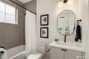 10223 NE 24th St, Bellevue, WA 98004 - Photo 24