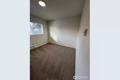 12429 1st Avenue W #2, Everett, WA 98204 - Photo 14