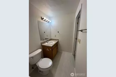 12429 1st Avenue W #2, Everett, WA 98204 - Photo 10