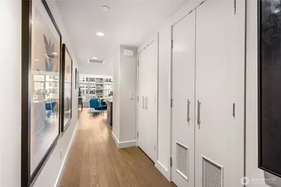 588 Bell Street #1201S, Seattle, WA 98121 - Photo 16