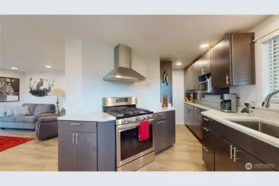 521 E Magnolia Avenue, Burlington, WA 98233 - Photo 8