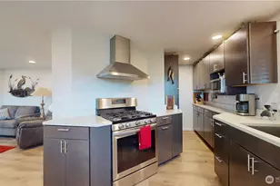 521 E Magnolia Ave, Burlington, WA 98233 - Photo 8